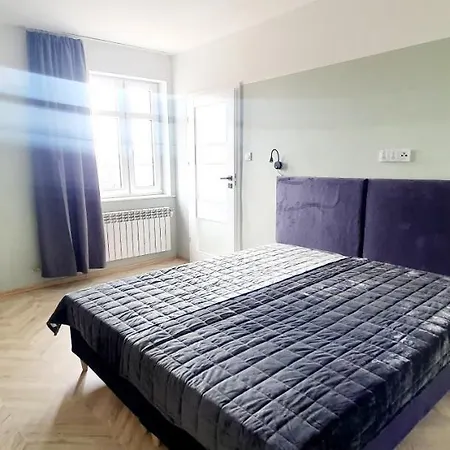 W Kamienicy Z Loft Rooms- Centrum, Bezplatny Parking